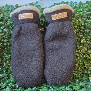 Columbia Black Mittens